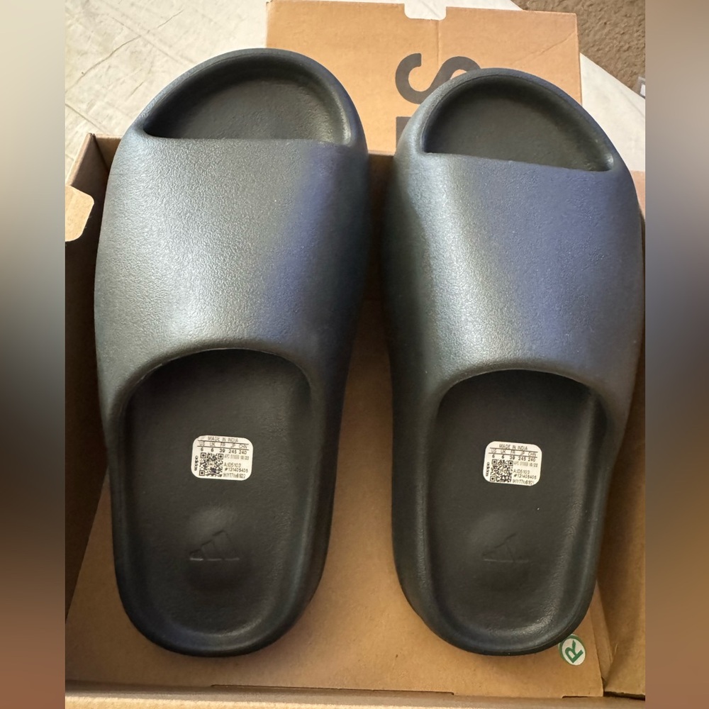 Yeezy slide